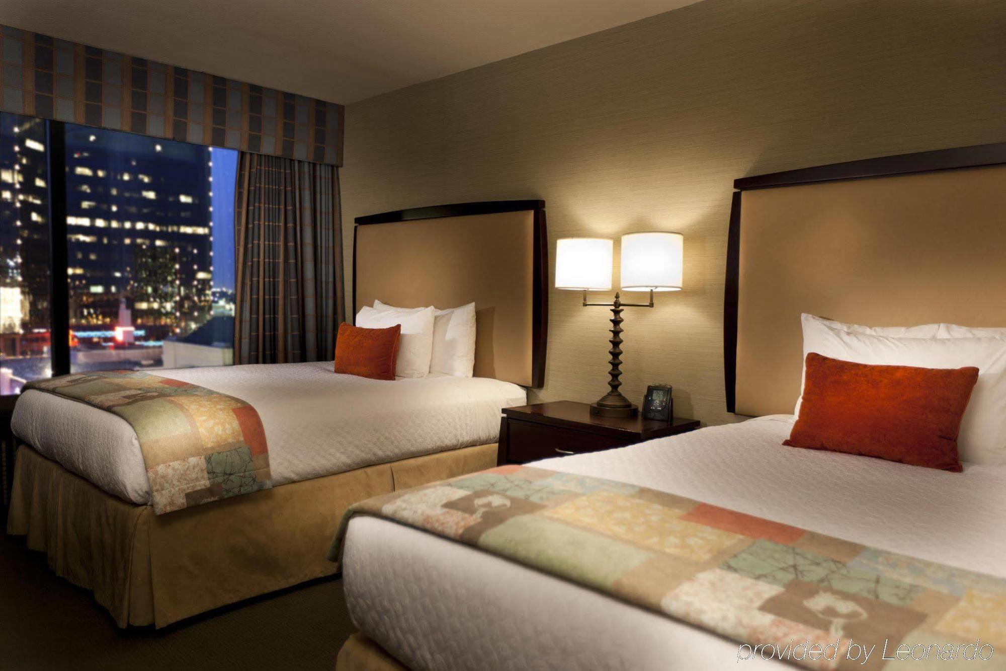 Embassy Suites Fort Worth - Downtown Bilik gambar