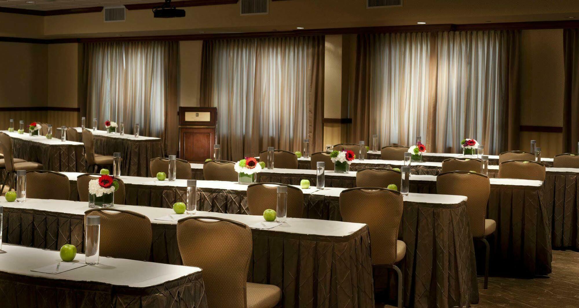 Embassy Suites By Hilton Fort Worth Downtown Luaran gambar